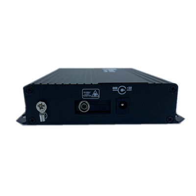 FC Port 1310nm Cctv Camera Video Converter, konwerter BNC na światłowody montowany w stojaku