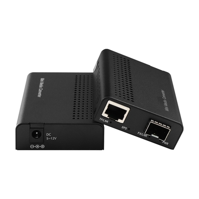 Mini 10G Media Converter Niezarządzany SFP+ Włókno optyczne do 10GBased-T Rack Mountable